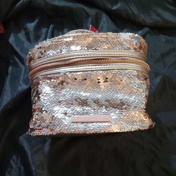 Vince Camuto Rose Gold Glittery Cosmetic Case, NWT - Picture 7 of 7